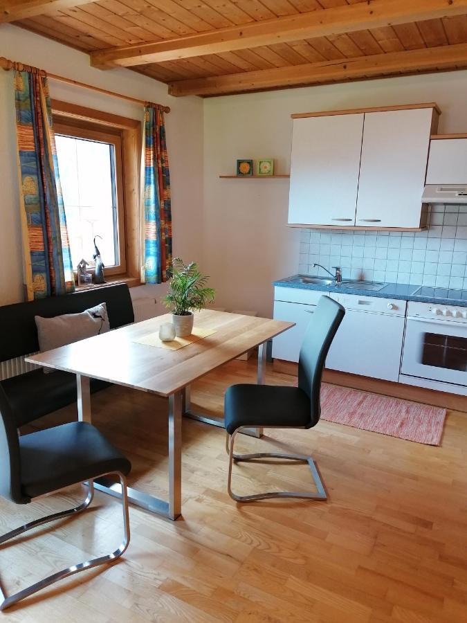Apartments Scherer Обертилиах Екстериор снимка